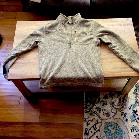 Northface Sweater - Picture 1 of 2